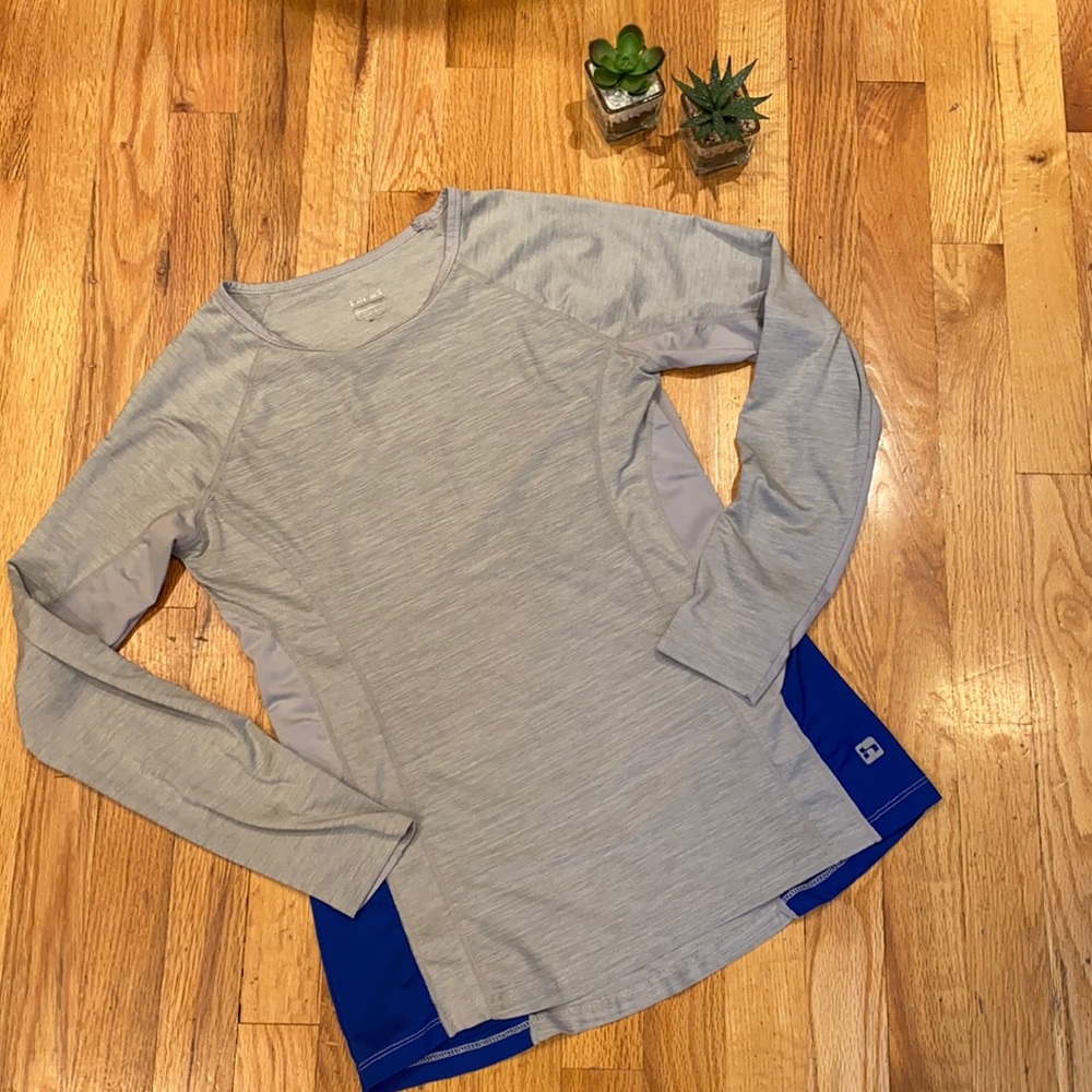 Hind Shirt Top Long Sleeve Grey Blue Athletic Athleisure Small